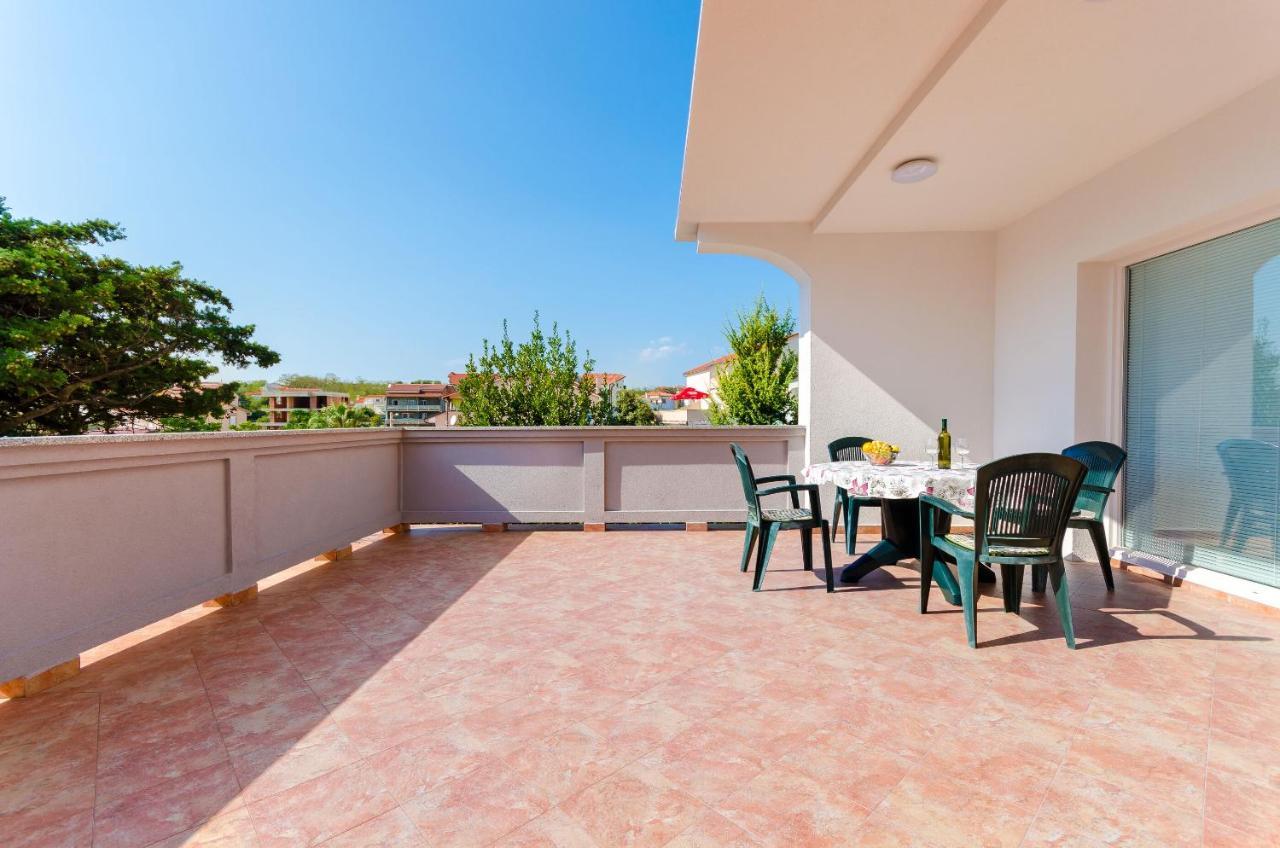 Apartments Ruza-Rajska Beach Lopar Extérieur photo